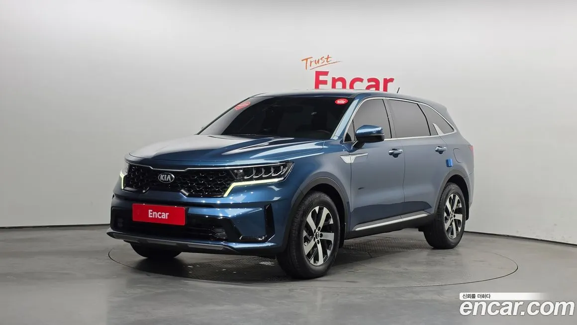 Kia Sorento — фото 1