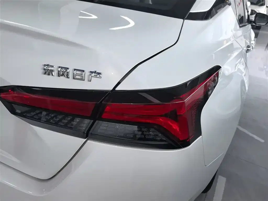 Nissan Teana — фото 4