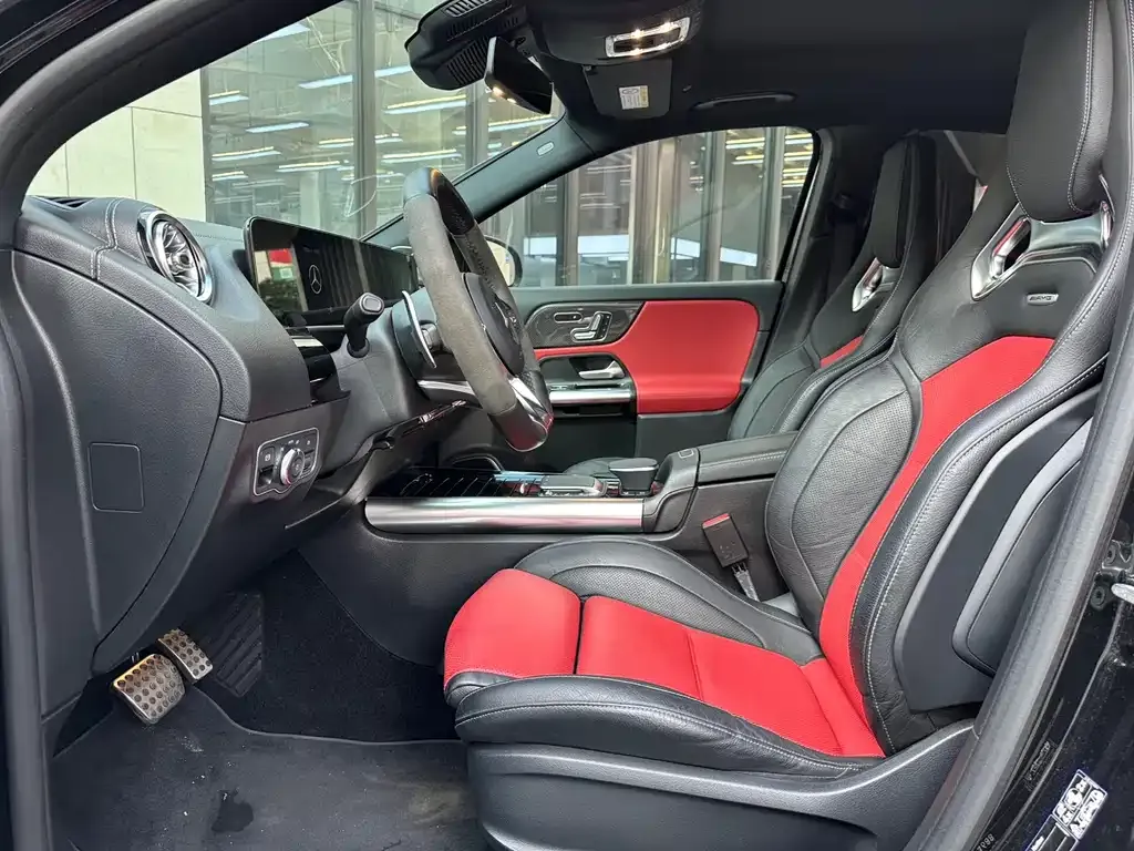 Mercedes-Benz GLA AMG — фото 6