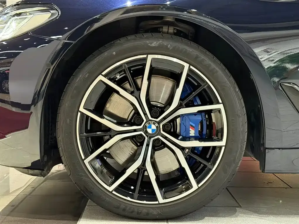 BMW 5 Series (Import) — фото 7