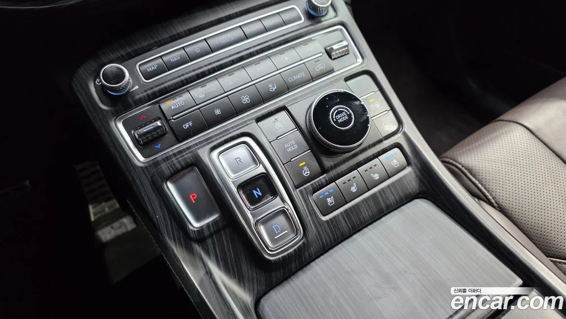 Hyundai Santafe — фото 8