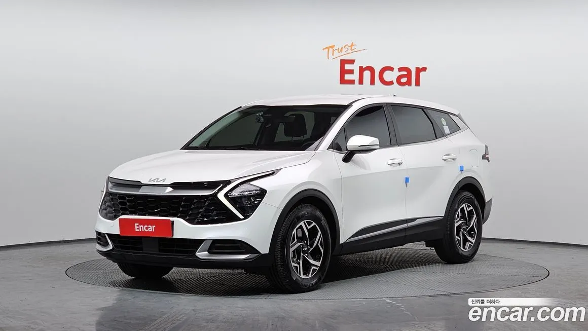 Kia Sportage — фото 1