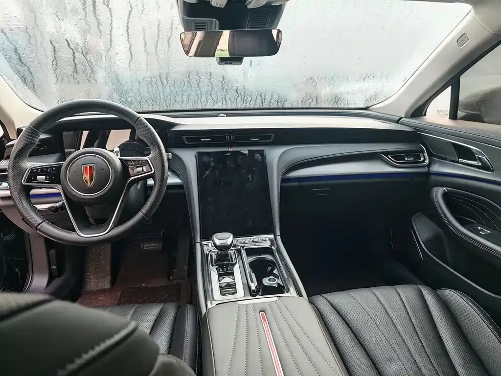 Hongqi H5 — фото 4