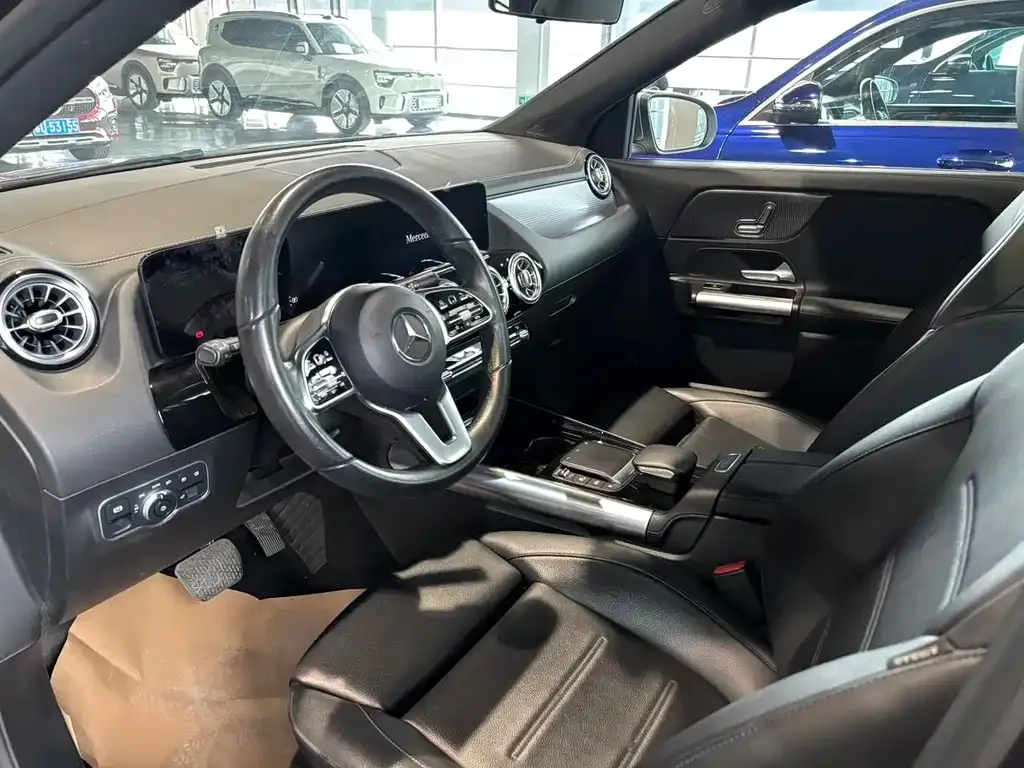 Mercedes-Benz GLA — фото 3