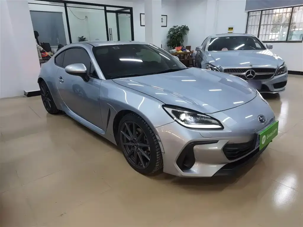 Subaru BRZ — фото 8