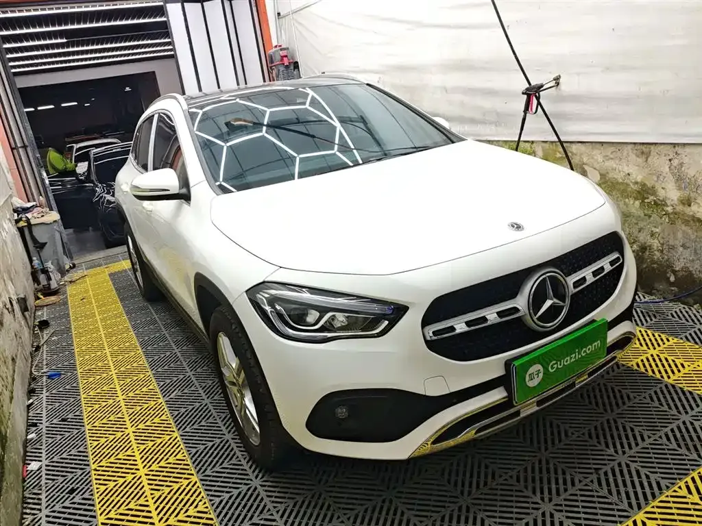 Mercedes-Benz GLA — фото 9