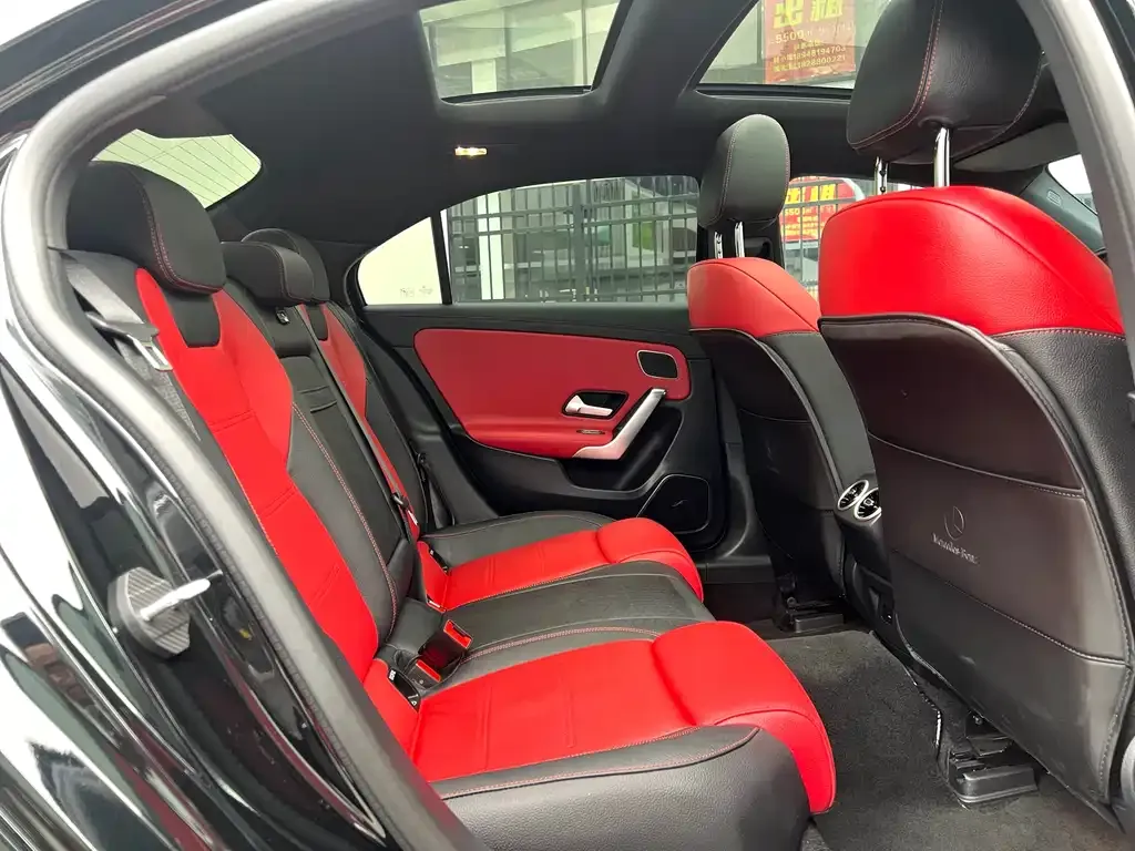 Mercedes-Benz A-Class AMG — фото 6
