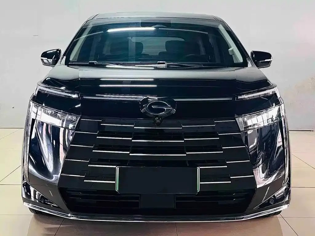 GAC Motor Trumpchi E8 — фото 1
