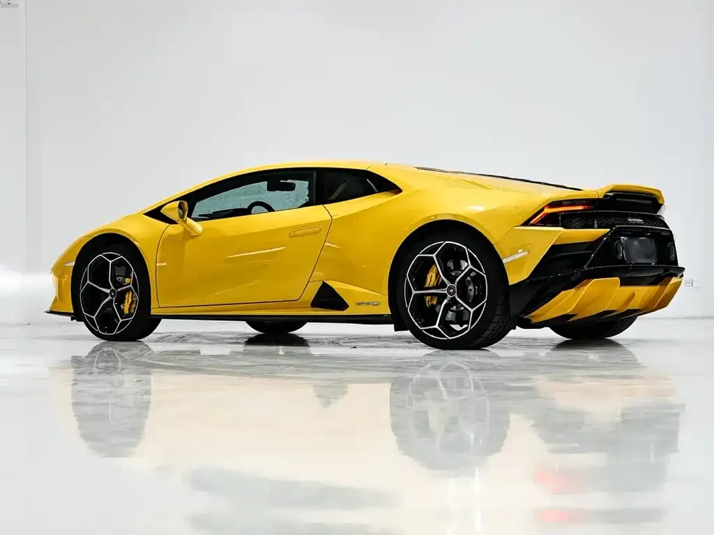 Lamborghini Huracan — фото 8