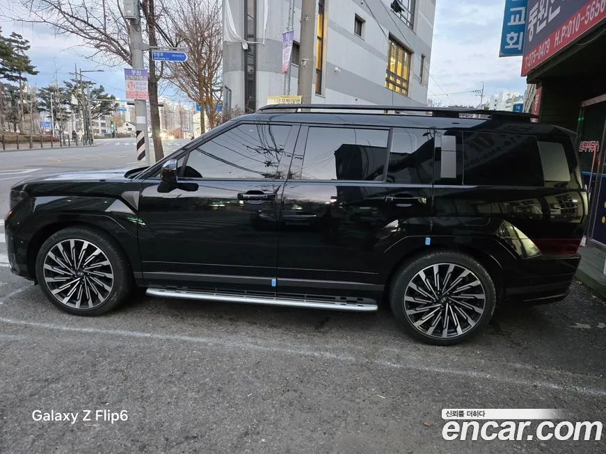 Hyundai Santafe — фото 1