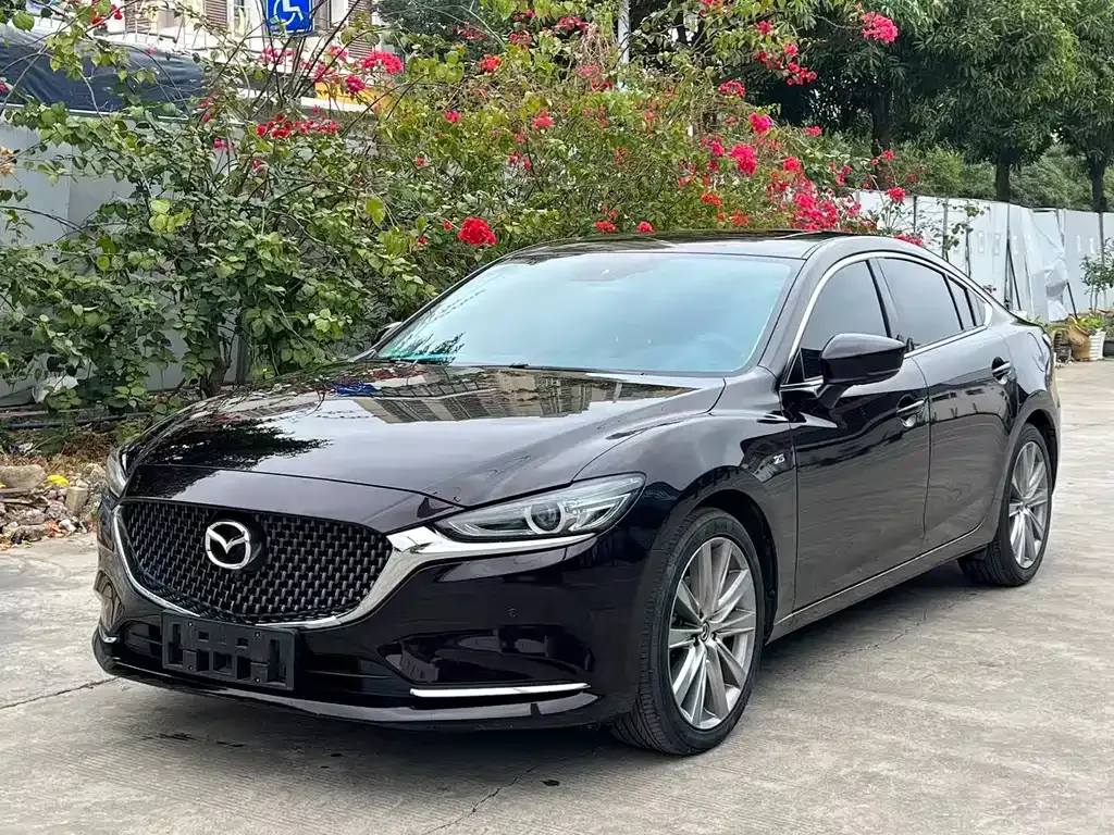 Mazda Atenza — фото 1