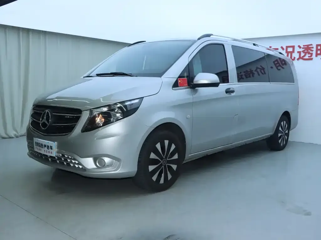 Mercedes-Benz Vito — фото 1