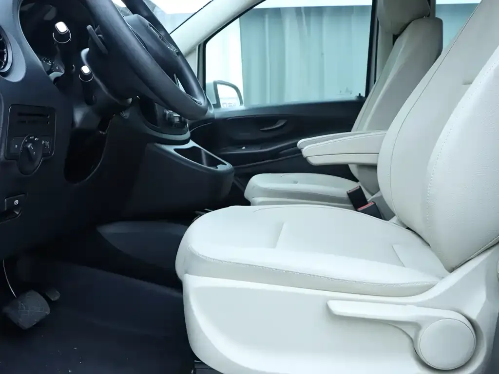 Mercedes-Benz Vito — фото 6