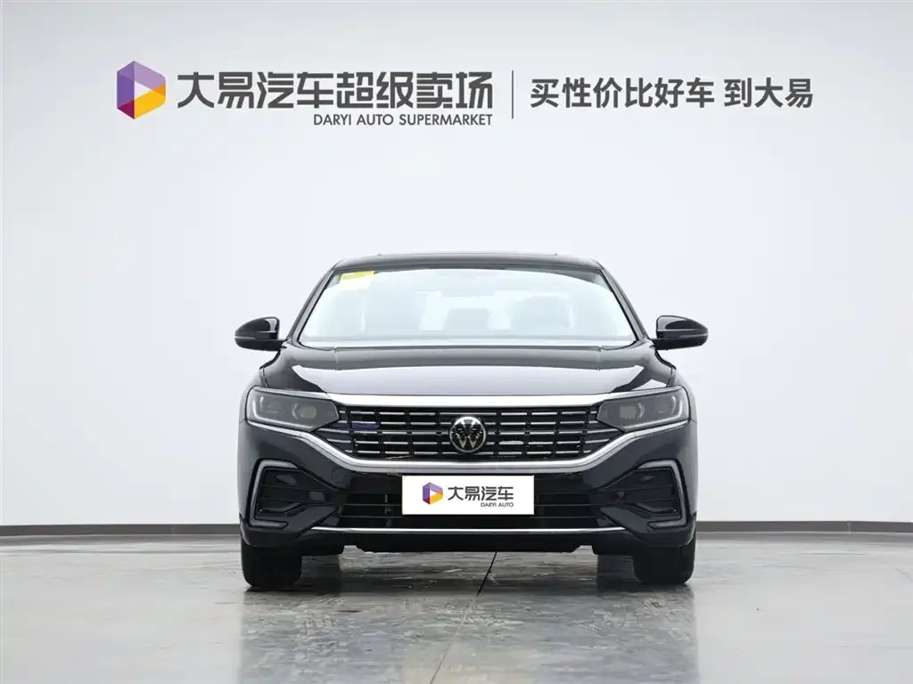 Volkswagen Passat New Energy — фото 6