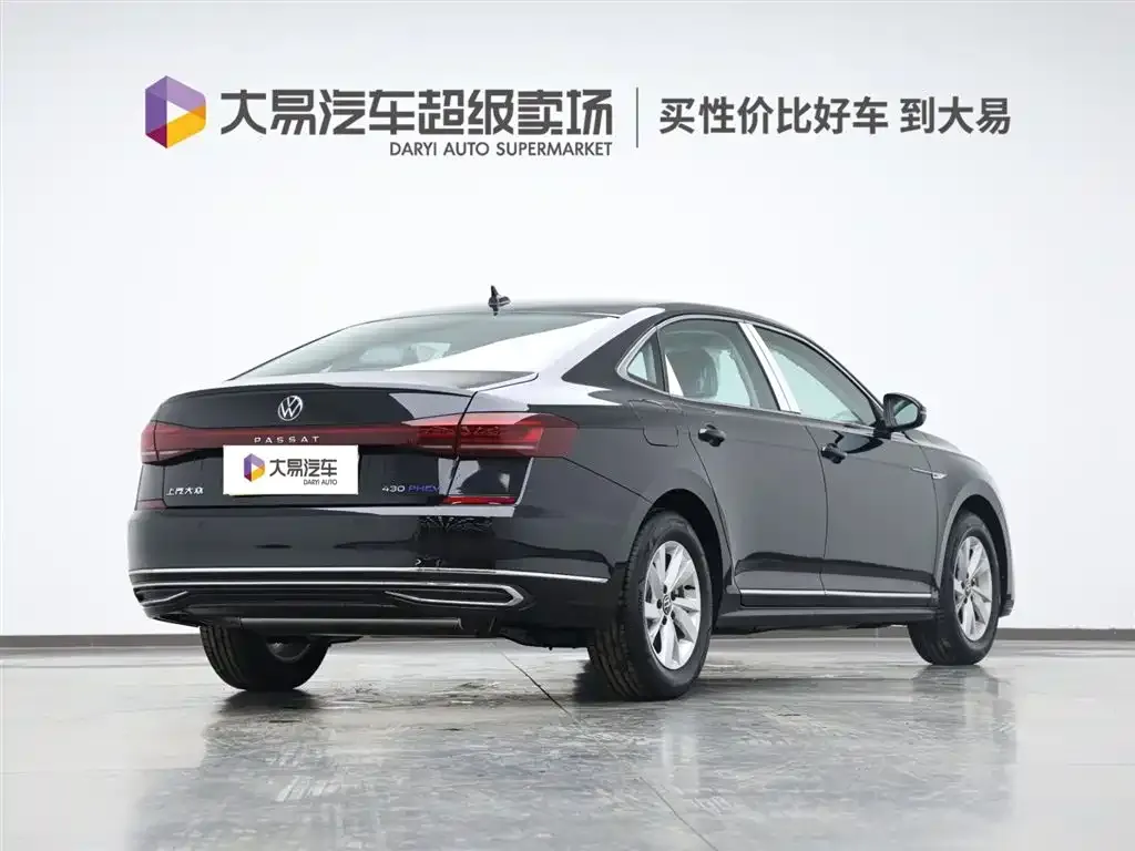 Volkswagen Passat New Energy — фото 5