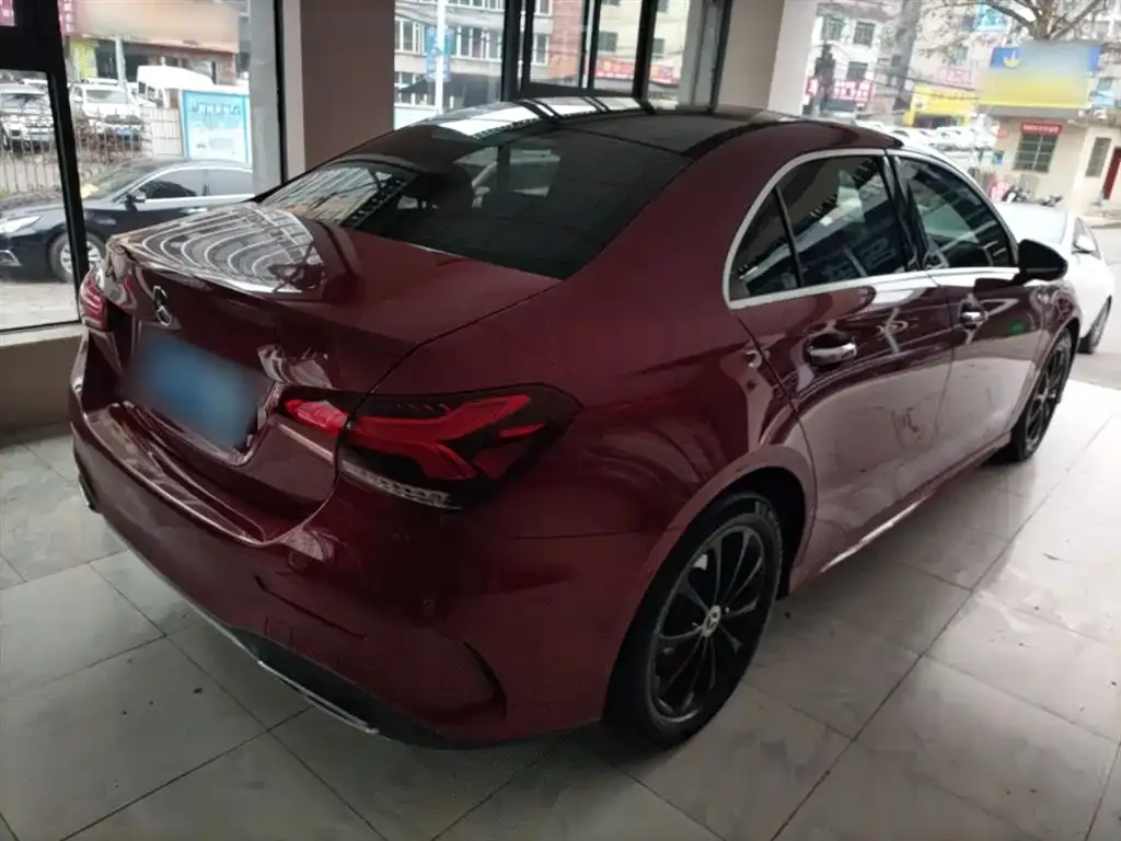 Mercedes-Benz A-Class — фото 10