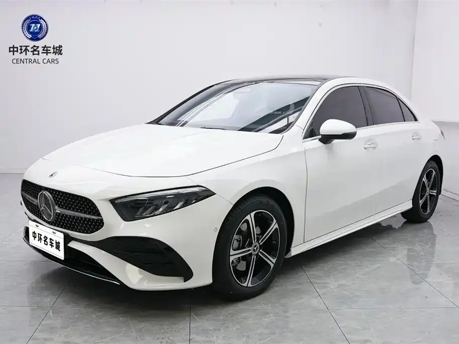 Mercedes-Benz A-Class — фото 1