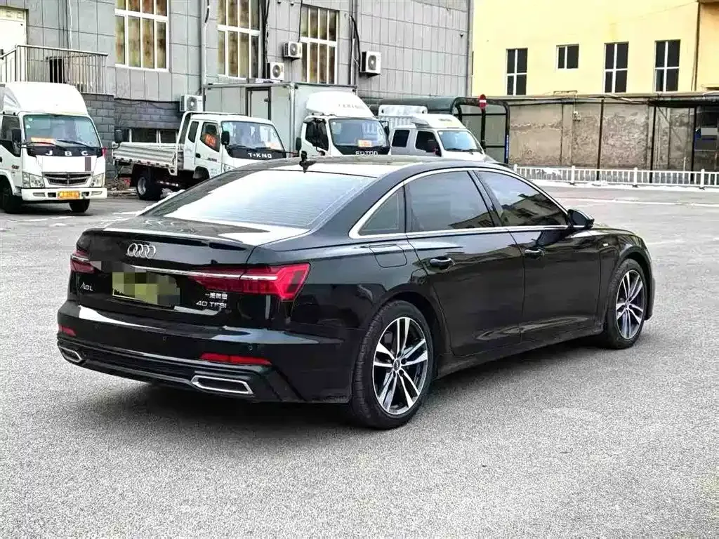 Audi A6L — фото 3