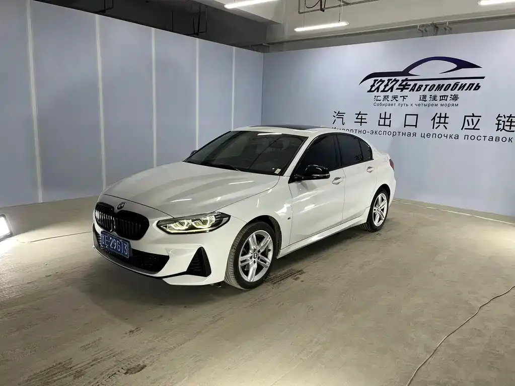 BMW 1 Series — фото 1