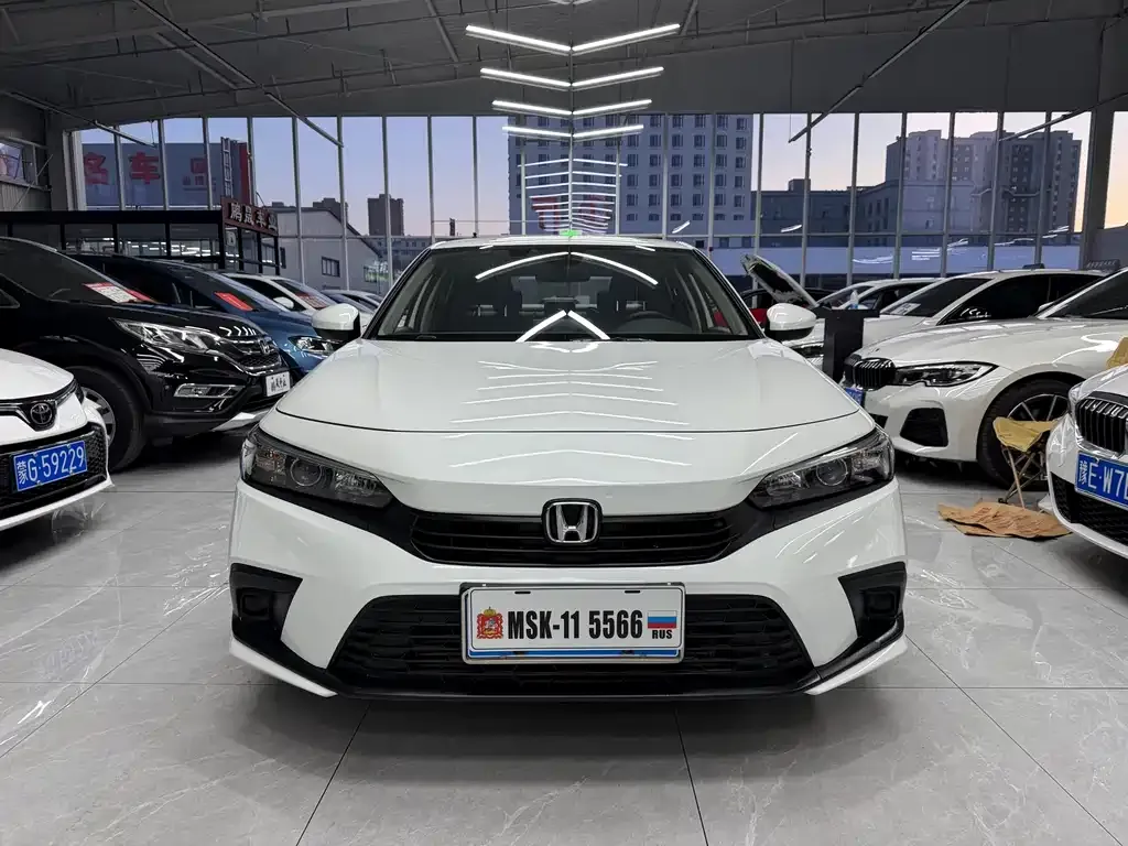 Honda Civic — фото 8