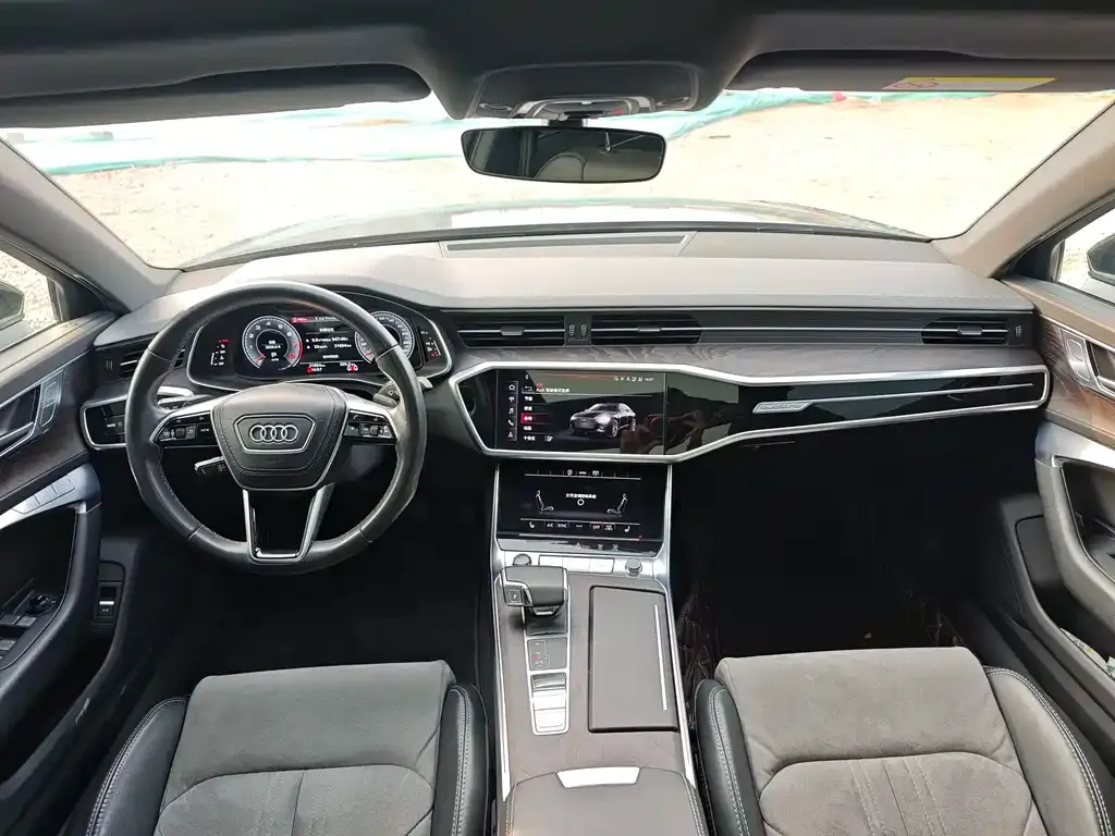 Audi A6L — фото 2