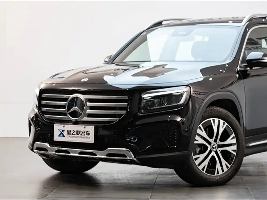 Mercedes-Benz GLB — фото 2
