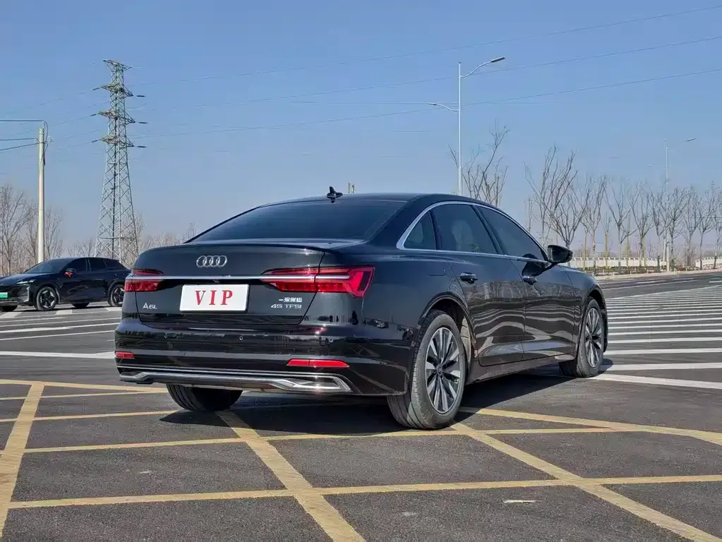 Audi A6L — фото 3