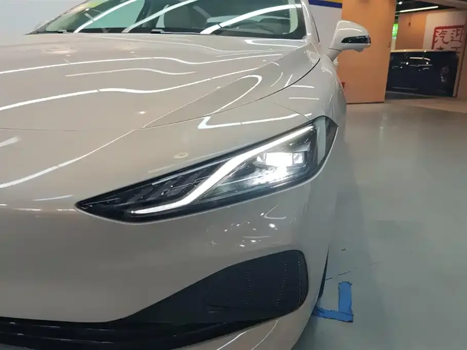 Roewe D7 — фото 4