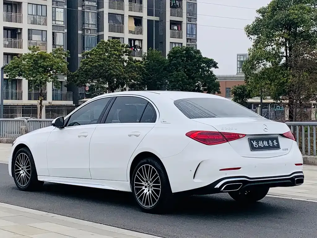 Mercedes-Benz C-Class — фото 10