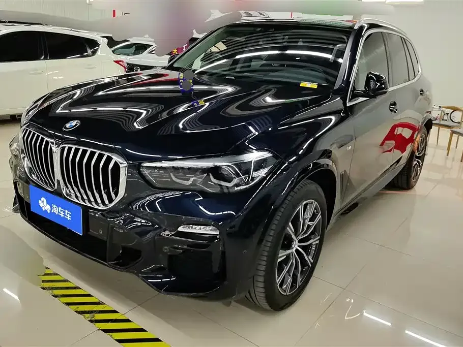 BMW X5 (Import) — фото 1