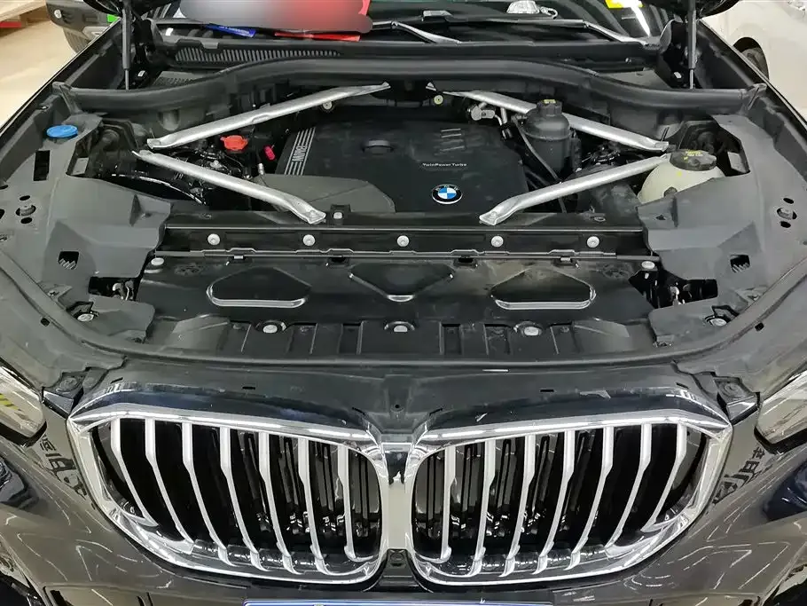 BMW X5 (Import) — фото 9