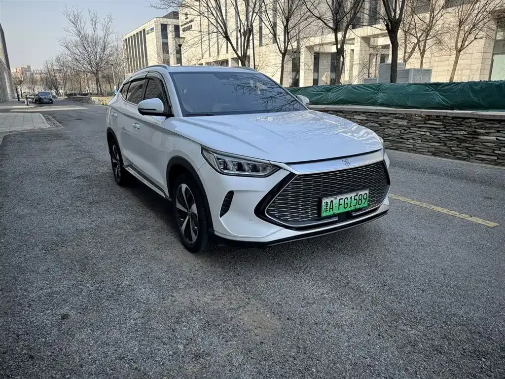 BYD PLUS New Energy — фото 4