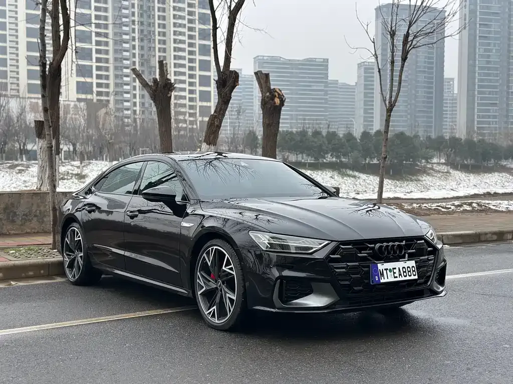 Audi A7L — фото 5