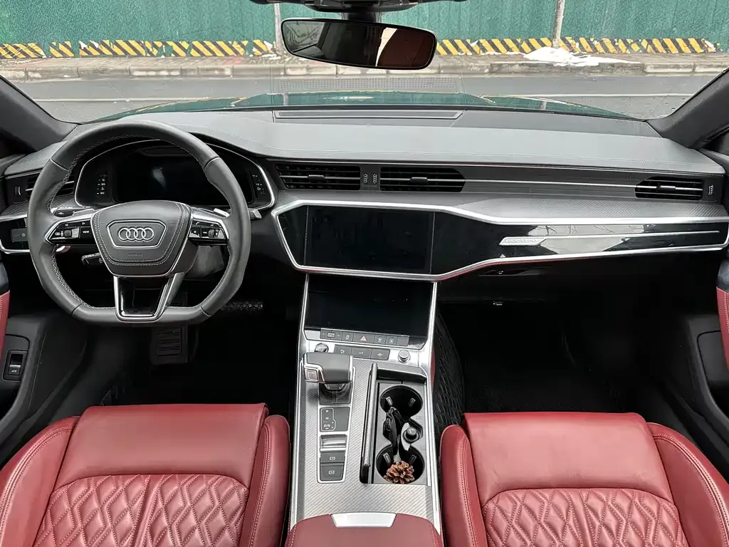 Audi A7L — фото 4