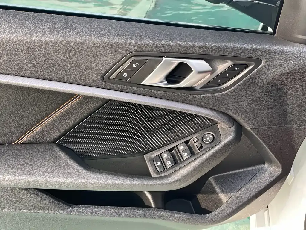 BMW 2 Series (Import) — фото 10