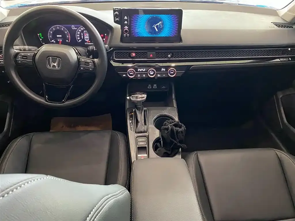 Honda Civic — фото 5