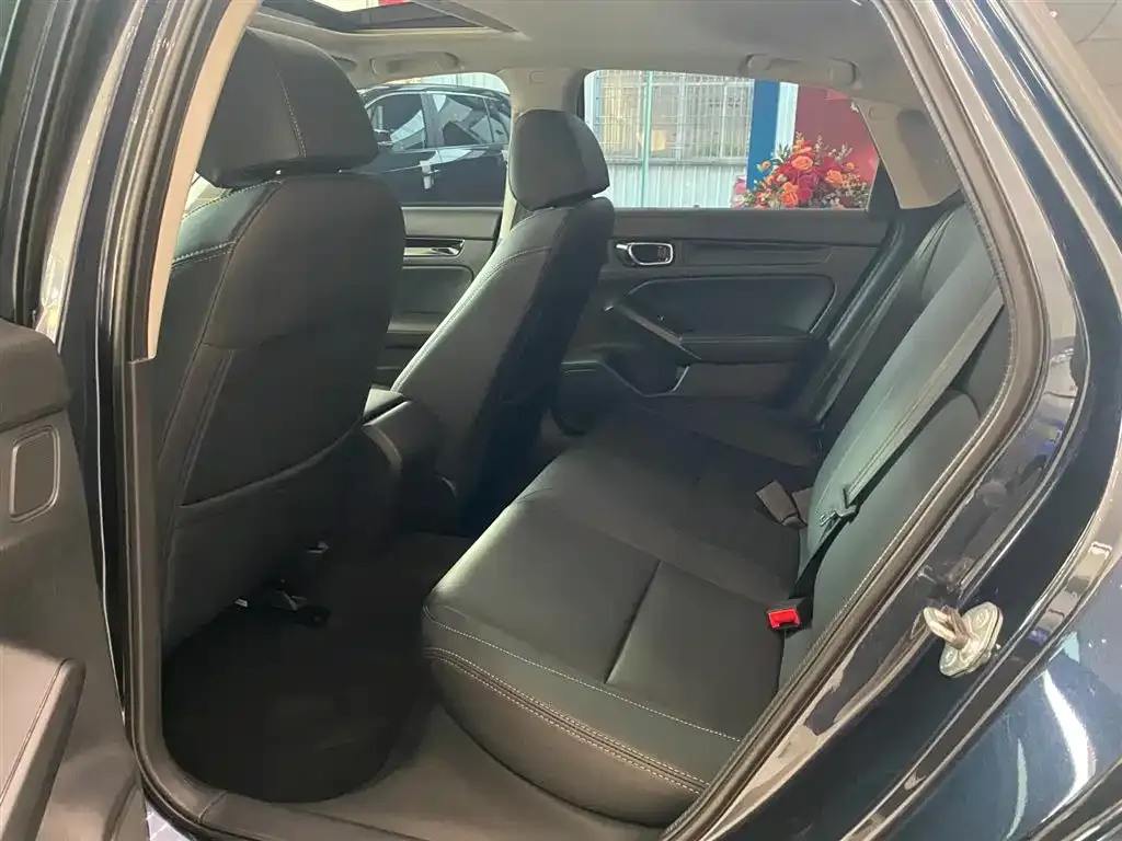 Honda Civic — фото 3