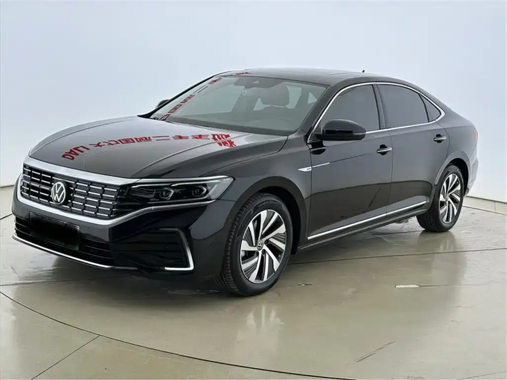 Volkswagen Passat New Energy — фото 4