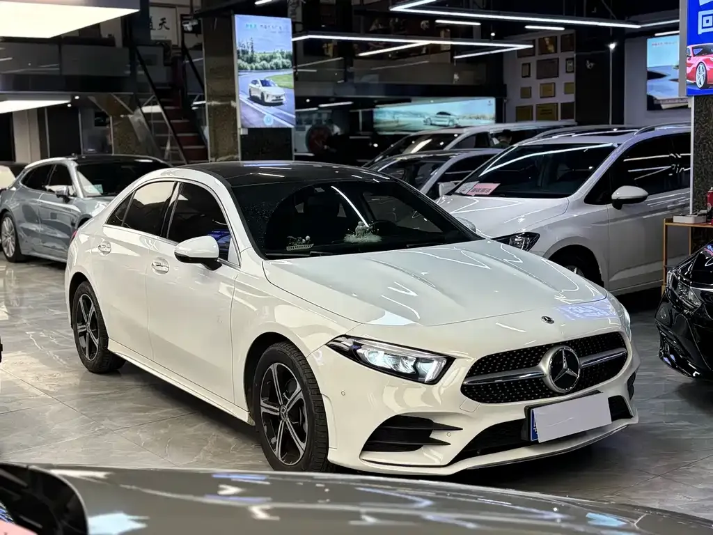 Mercedes-Benz A-Class — фото 3