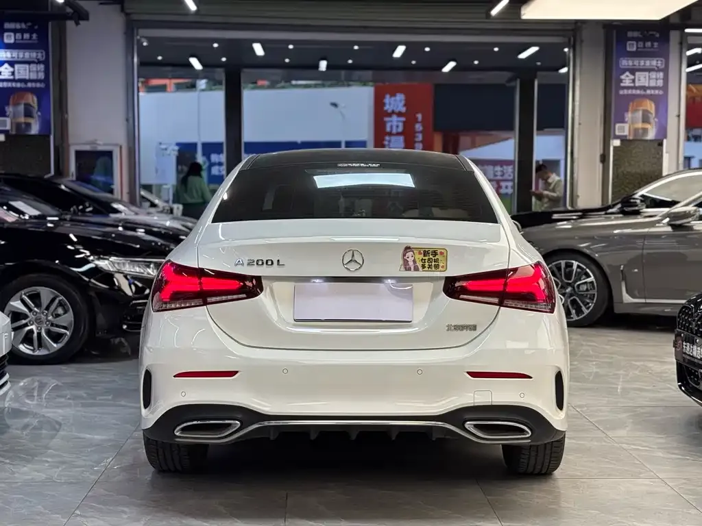 Mercedes-Benz A-Class — фото 10