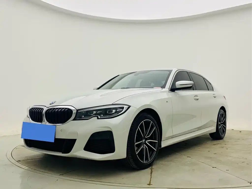 BMW 3 Series — фото 1