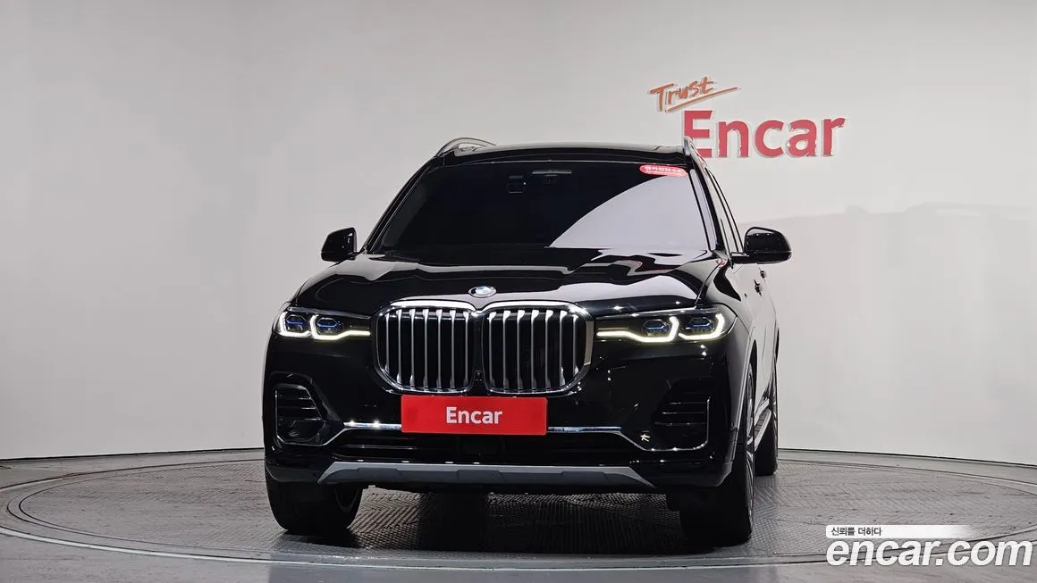 BMW X7 — фото 4