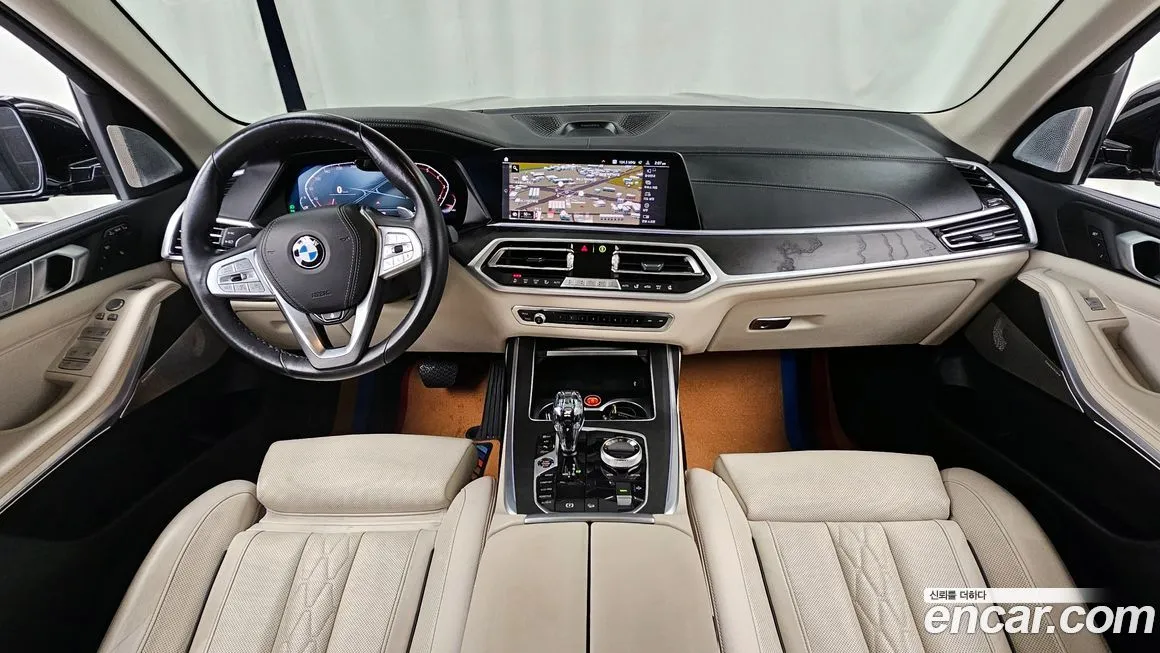 BMW X7 — фото 9