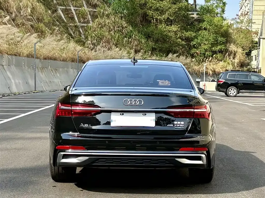 Audi A6L — фото 4