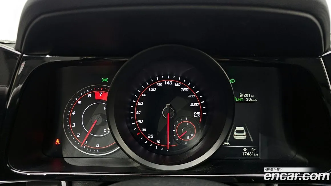 Hyundai AVANTE — фото 2