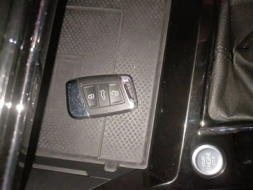 Volkswagen Passat — фото 4