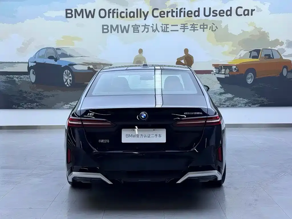 BMW i5 — фото 6
