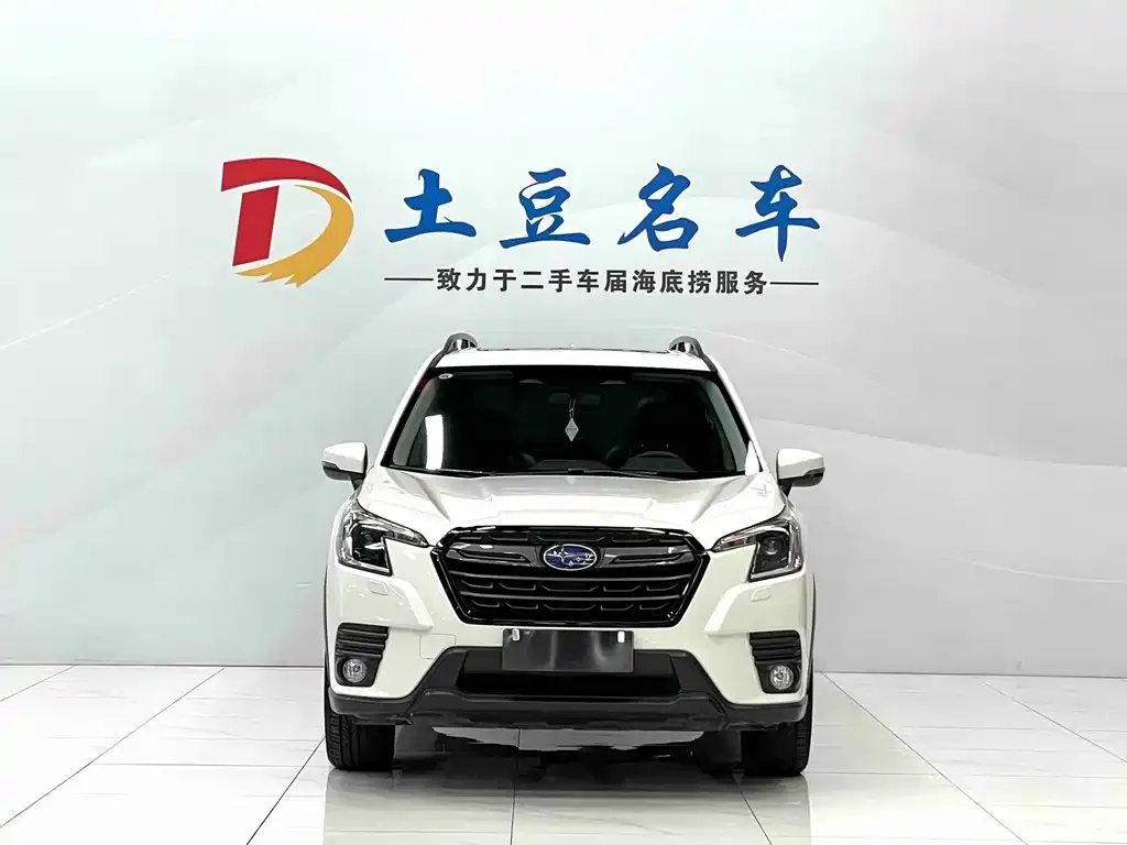 Subaru Forester — фото 2