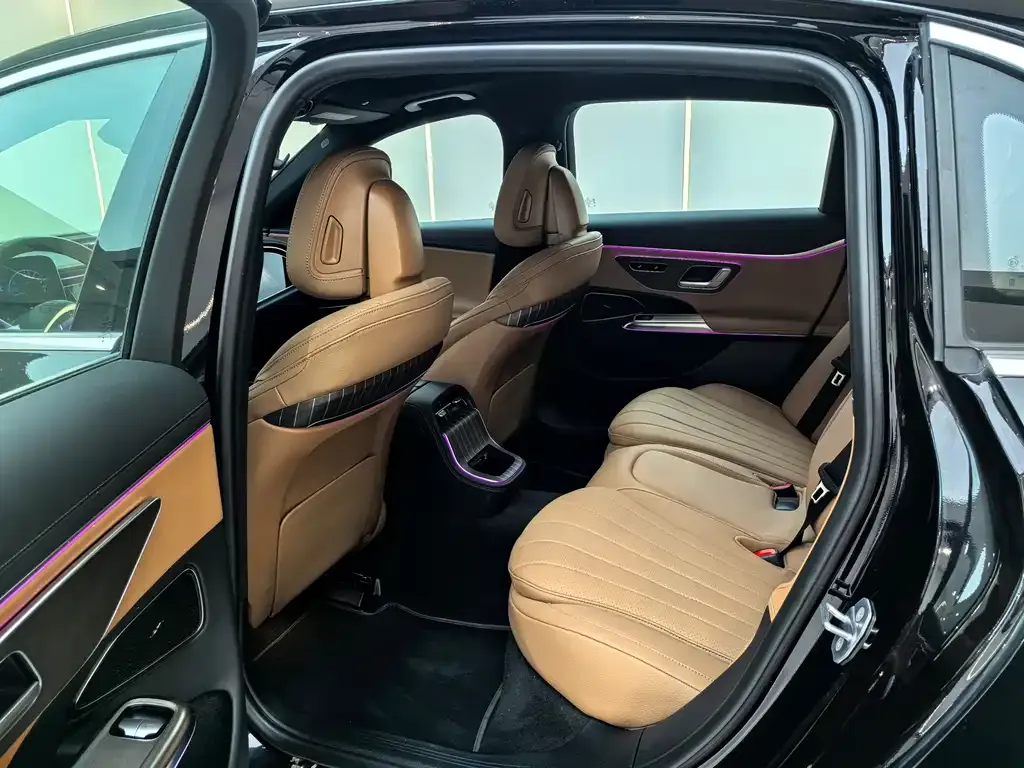 Mercedes-Benz E-Class New Energy — фото 2