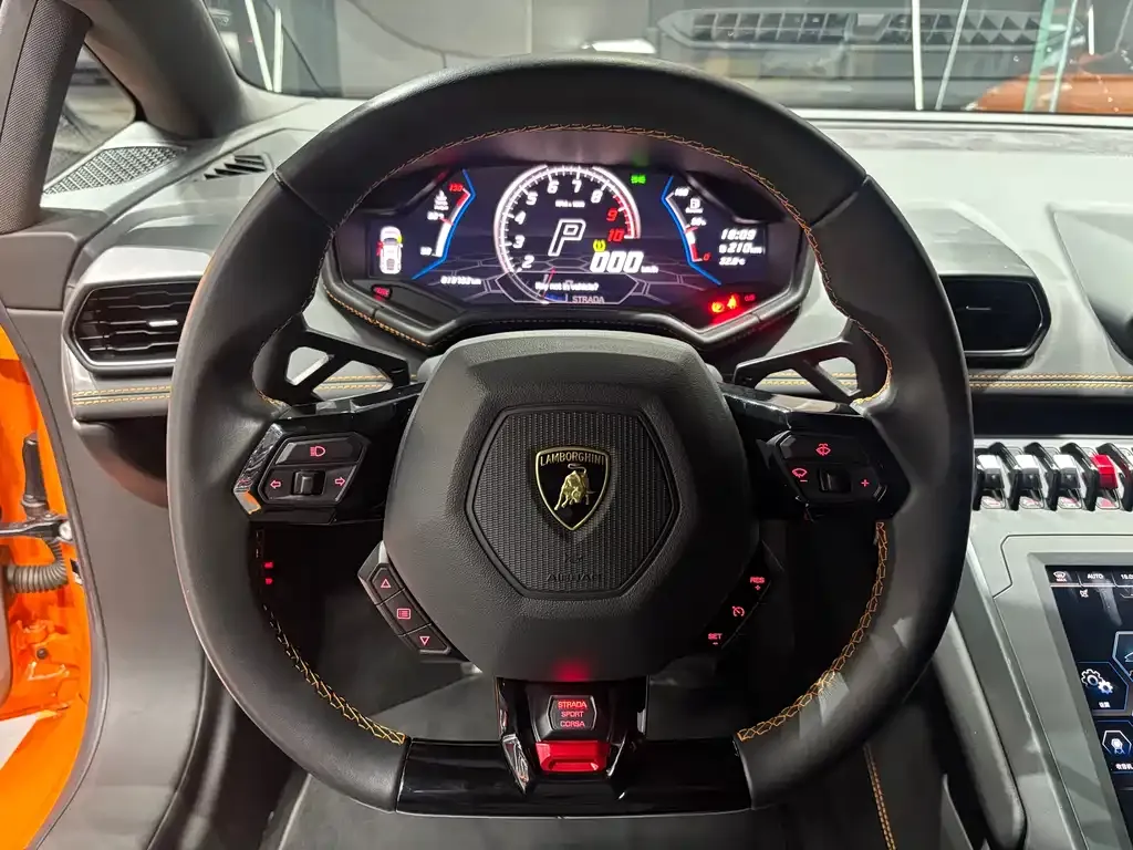 Lamborghini Huracan — фото 8